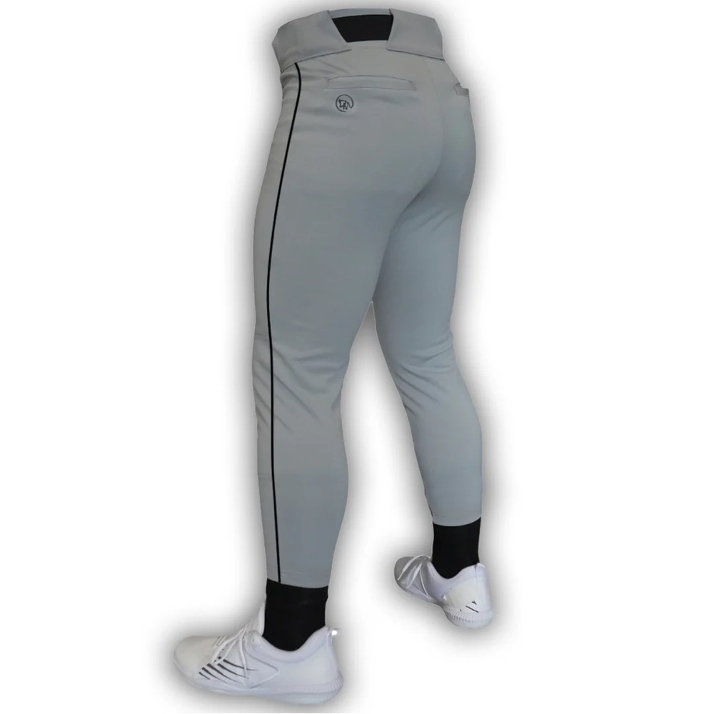 SIZE LARGE GREY WITH BLACK PIPING DIRTY MIDS - Picture 3 of 3